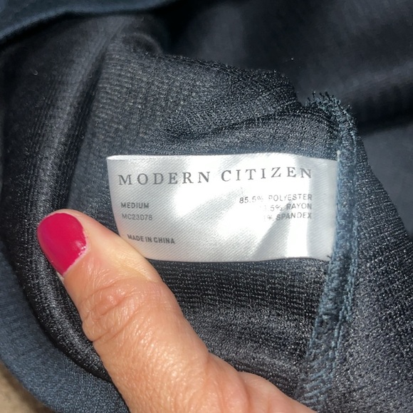 Modern Citizen Evie Ribbed Knit Jersey Ruched Midi Dress Navy Blue Medium - Picture 11 of 11